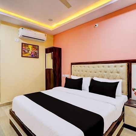 Hotel O Millind Residency Hyderabad Exterior foto